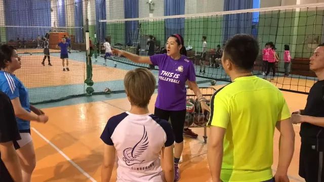 排球创业者｜从招生一人到弟子数百，前国手白云创办训练营诠释“坚持的力量”