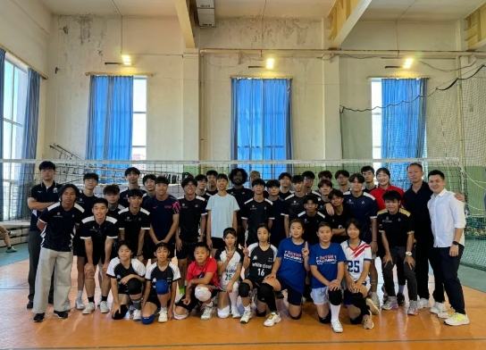 新加坡大学来访！排球打开友谊之门